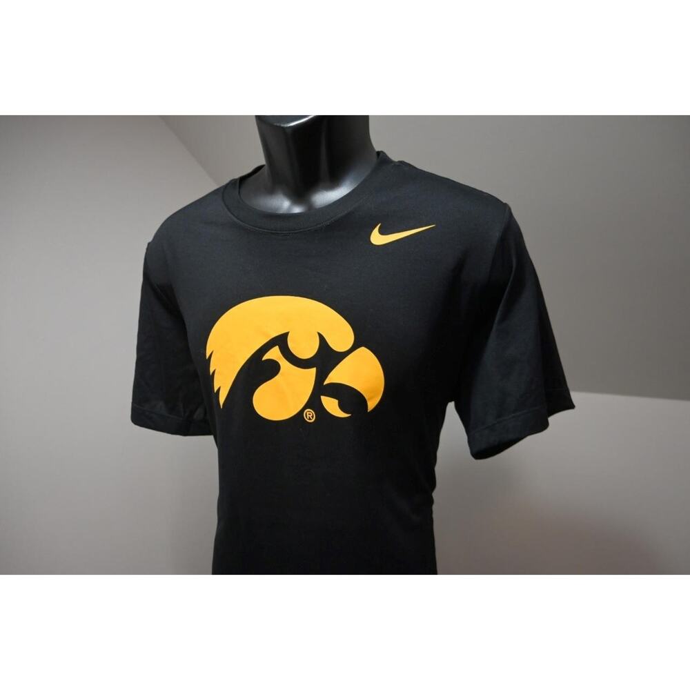 Nike Gym‎ Shirt Dri Fit Fitted Black Iowa Hawkeyes Athletic Tee Mens Sz Large